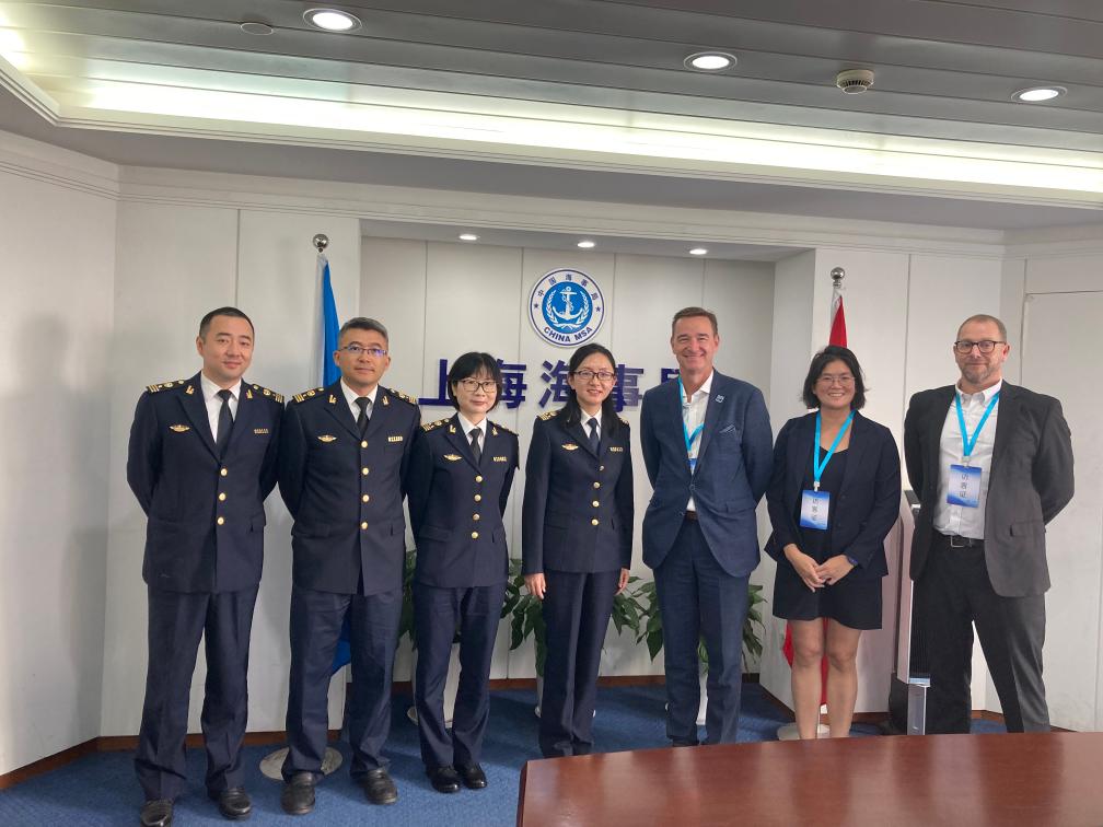 国际油轮船东防污染联合会一行拜访上海海事局